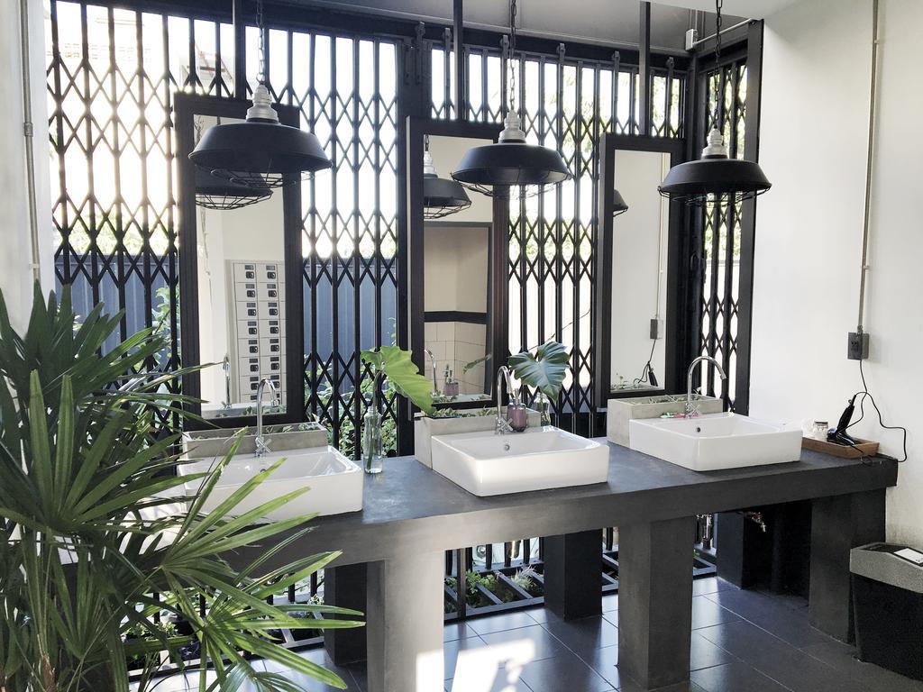 Oxotel Hotel Chiang Mai Exteriör bild