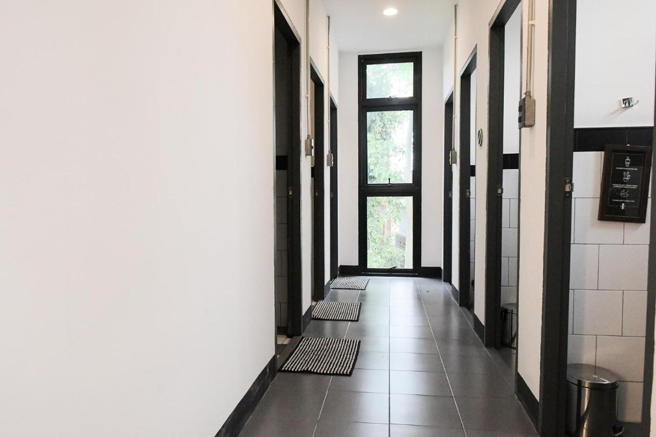 Oxotel Hotel Chiang Mai Exteriör bild